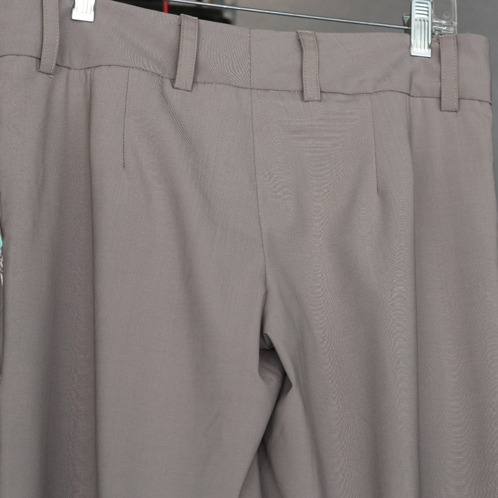Jak & Rae Grey Pants - Picture 6 of 8